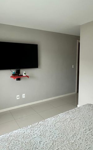 Casa de condomínio à venda com 450m², 4 quartos e 2 vagas Casa de condomínio à venda com 450m², 4 quartos e 2 vagasQuarto 2