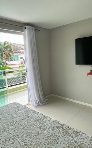 Casa de condomínio à venda com 450m², 4 quartos e 2 vagas Casa de condomínio à venda com 450m², 4 quartos e 2 vagasQuarto 2