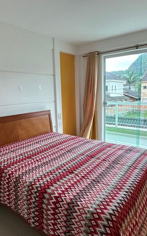 Casa de condomínio à venda com 450m², 4 quartos e 2 vagas Casa de condomínio à venda com 450m², 4 quartos e 2 vagasQuarto 1