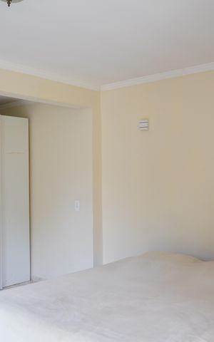 Casa à venda com 260m², 3 quartos e 4 vagasSuite