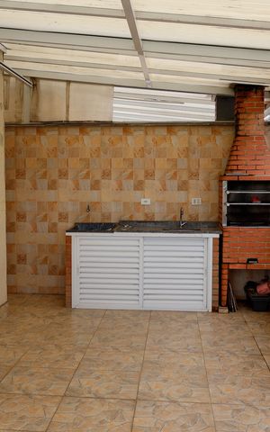 Apartamento à venda com 96m², 3 quartos e 1 vaga Apartamento à venda com 96m², 3 quartos e 1 vagaSacada