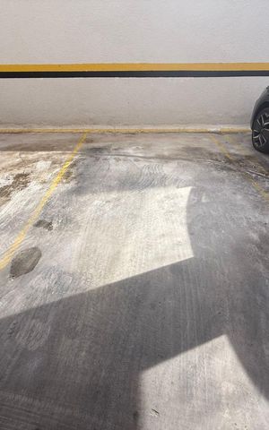 Apartamento para alugar com 33m², 1 quarto e 1 vaga Apartamento para alugar com 33m², 1 quarto e 1 vagaGaragem