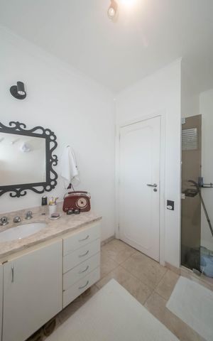 Casa à venda com 430m², 4 quartos e 4 vagas