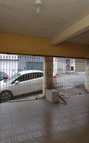 Casa à venda com 150m², 2 quartos e 2 vagasGaragem
