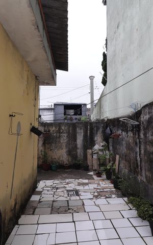 Casa à venda com 150m², 2 quartos e 2 vagasQuintal