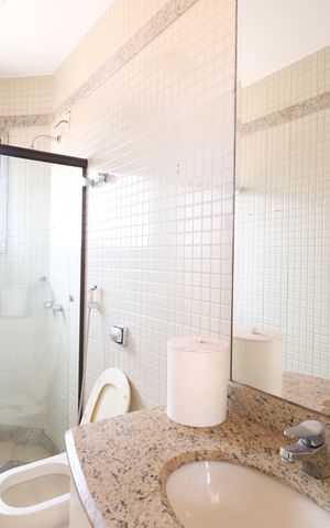 Apartamento para alugar com 506m², 5 quartos e 2 vagasBanheiro Social