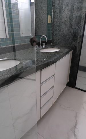 Apartamento para alugar com 506m², 5 quartos e 2 vagasBanheiro da Suíte 3