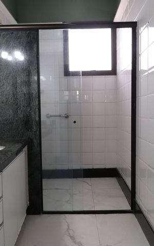 Apartamento para alugar com 506m², 5 quartos e 2 vagasBanheiro da Suíte 3