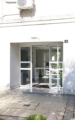 Apartamento à venda com 56m², 2 quartos e 1 vagaEntrada do prédio