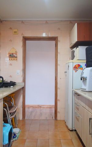 Apartamento à venda com 85m², 2 quartos e 1 vagaCozinha
