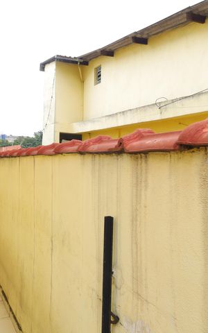 Casa à venda com 340m², 1 quarto e 2 vagasCorredor externo