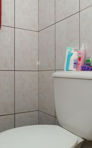 Casa à venda com 340m², 1 quarto e 2 vagasBanheiro Social
