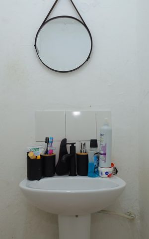 Casa à venda com 340m², 1 quarto e 2 vagasBanheiro Social