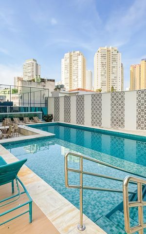Apartamento à venda com 83m², 2 quartos e 1 vaga Apartamento à venda com 83m², 2 quartos e 1 vagaPiscina