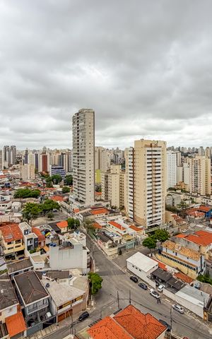 Apartamento à venda com 83m², 2 quartos e 1 vaga Apartamento à venda com 83m², 2 quartos e 1 vagaVista da Varanda
