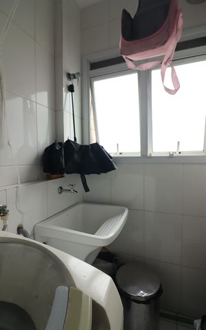 Apartamento à venda com 82m², 3 quartos e 2 vagasÁrea de Serviço