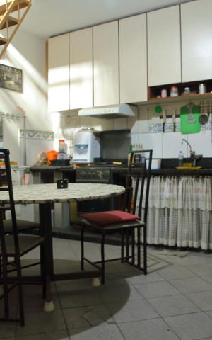 Casa à venda com 250m², 2 quartos e 1 vagaÁrea de convivência/ Churrasco 