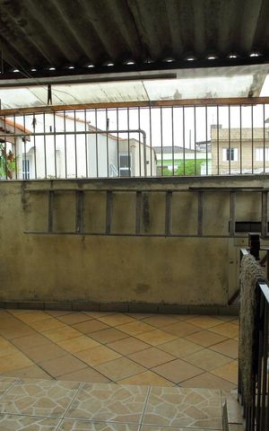 Casa à venda com 250m², 2 quartos e 1 vagaÁrea de Serviço