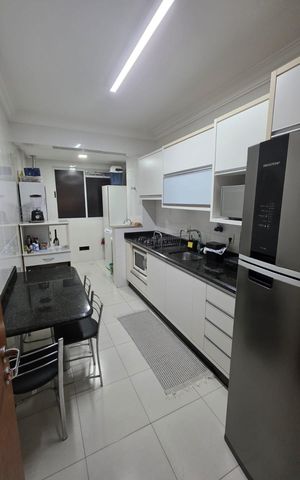Apartamento para alugar com 87m², 2 quartos e 2 vagas Apartamento para alugar com 87m², 2 quartos e 2 vagasCozinha