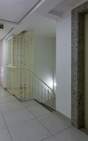 Apartamento à venda com 64m², 2 quartos e 2 vagasCorredor