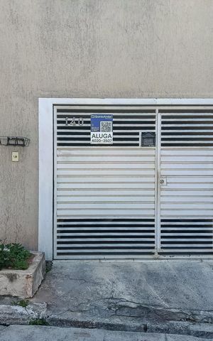 Casa para alugar com 180m², 2 quartos e 1 vagaFachada