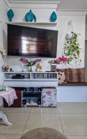 Casa para alugar com 180m², 2 quartos e 1 vagaSala