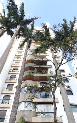 Apartamento à venda com 280m², 4 quartos e 4 vagasFachada