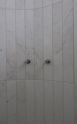 Apartamento à venda com 280m², 4 quartos e 4 vagasBanheiro da suíte