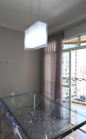 Apartamento à venda com 280m², 4 quartos e 4 vagasCopa