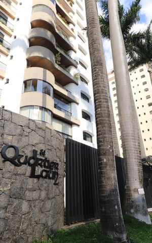 Apartamento à venda com 280m², 4 quartos e 4 vagasFachada