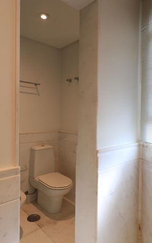 Apartamento à venda com 280m², 4 quartos e 4 vagasBanheiro da Suíte 2