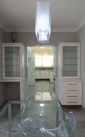 Apartamento à venda com 280m², 4 quartos e 4 vagasCopa