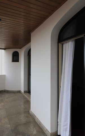 Apartamento à venda com 280m², 4 quartos e 4 vagasSacada