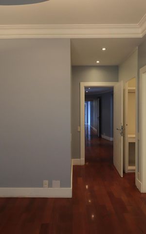 Apartamento à venda com 280m², 4 quartos e 4 vagasSuíte 2