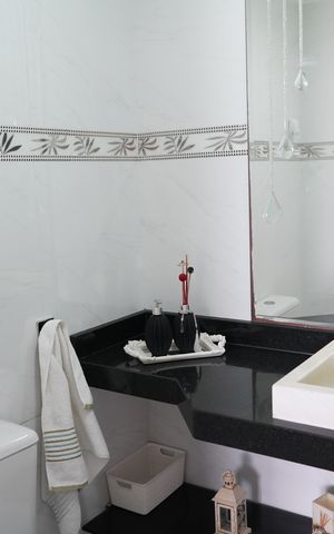 Apartamento para alugar com 214m², 5 quartos e 3 vagasBanheiro de serviço