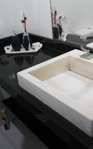 Apartamento para alugar com 214m², 5 quartos e 3 vagasBanheiro de serviço