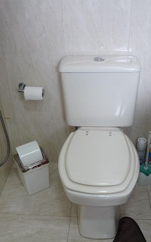 Apartamento para alugar com 214m², 5 quartos e 3 vagasBanheiro da Suíte 1