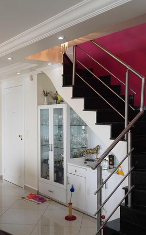 Apartamento para alugar com 214m², 5 quartos e 3 vagasSala