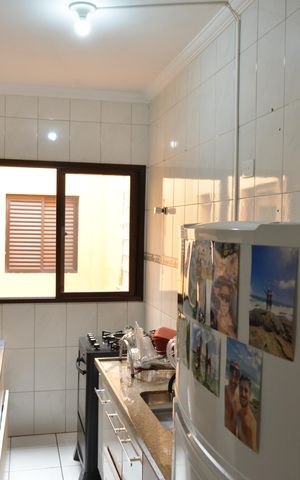 Apartamento à venda com 90m², 2 quartos e 2 vagasCozinha