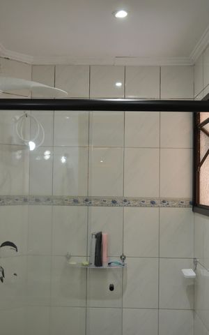 Apartamento à venda com 90m², 2 quartos e 2 vagasBanheiro da Suíte