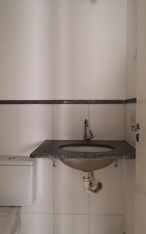 Apartamento à venda com 50m², 2 quartos e 1 vaga Apartamento à venda com 50m², 2 quartos e 1 vagaBanheiro