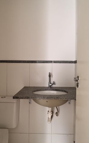 Apartamento à venda com 50m², 2 quartos e 1 vaga Apartamento à venda com 50m², 2 quartos e 1 vagaBanheiro da Suíte