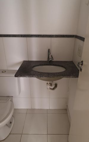 Apartamento à venda com 50m², 2 quartos e 1 vaga Apartamento à venda com 50m², 2 quartos e 1 vagaBanheiro