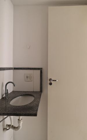 Apartamento à venda com 50m², 2 quartos e 1 vaga Apartamento à venda com 50m², 2 quartos e 1 vagaBanheiro