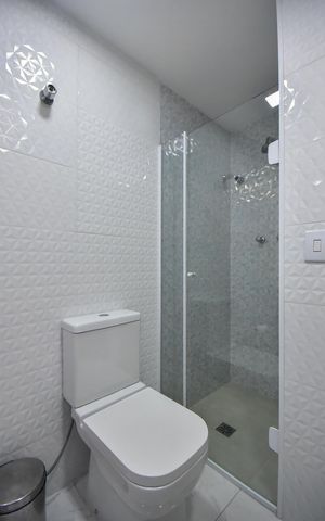 Apartamento à venda com 147m², 4 quartos e 2 vagasBanheiro