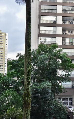 Apartamento à venda com 147m², 4 quartos e 2 vagasVista do Quarto 3