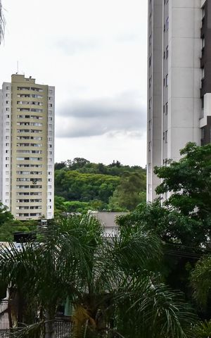 Apartamento à venda com 147m², 4 quartos e 2 vagasVista