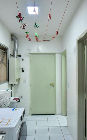 Apartamento à venda com 147m², 4 quartos e 2 vagasÁrea de Serviço 