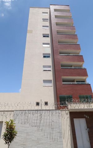 Apartamento para alugar com 70m², 2 quartos e 2 vagasFachada