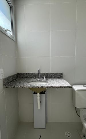 Apartamento para alugar com 79m², 3 quartos e 1 vaga Apartamento para alugar com 79m², 3 quartos e 1 vagaBanheiro do Quarto 2